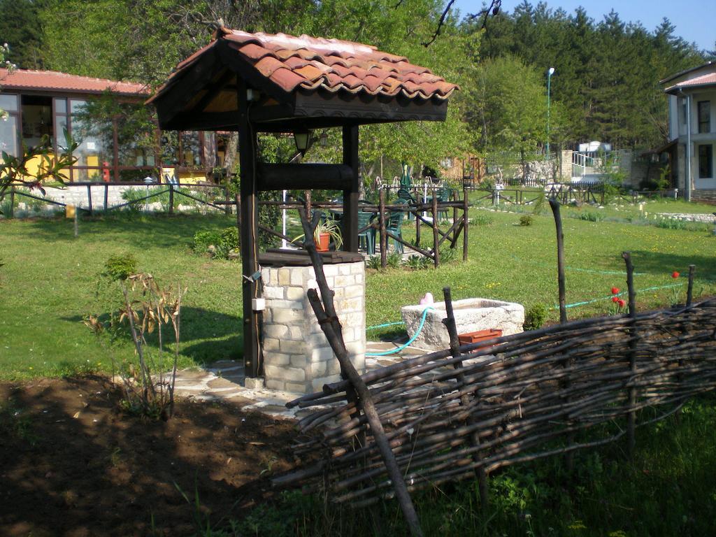 Park Hotel Djevana Gorna Oryakhovitsa Exterior photo